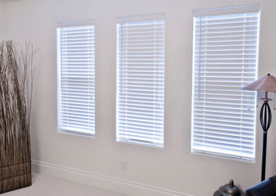 Decor In Style Wooden Blinds